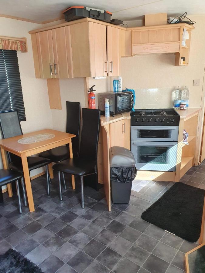 R And B Static Caravan Skegness Exterior foto